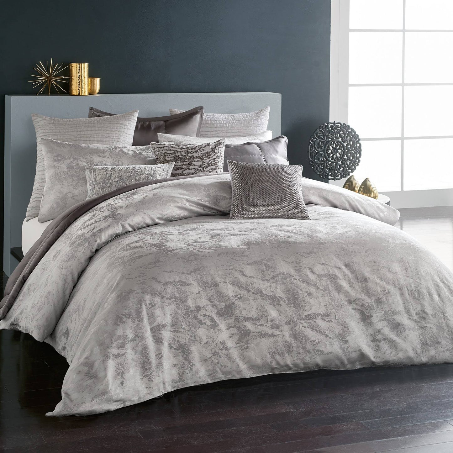 Luna Duvet Cover, King - Platinum