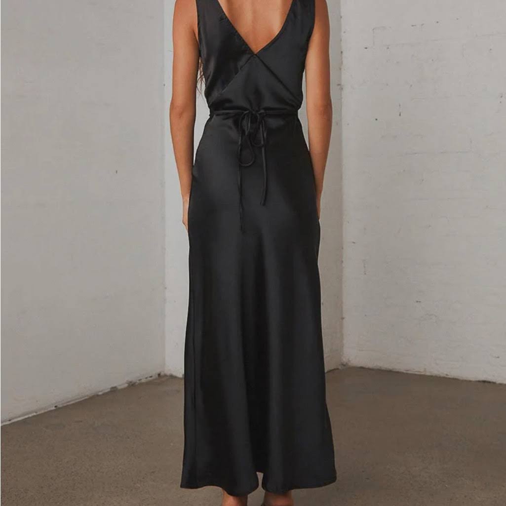 Loren Midi Dress - Black Black / Us 6